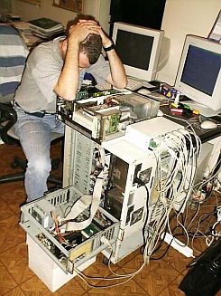 Forr�s: sysadminday.org