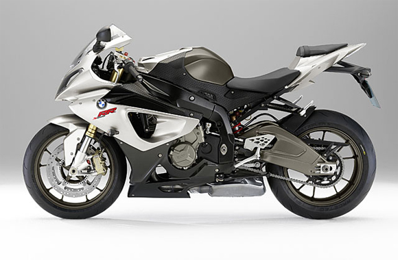 Forr�s: BMW