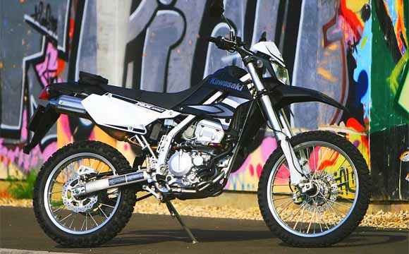 Forr�s: Motorrev�