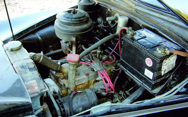 Fot�: Papp Zolt�n (Veter�n Aut� �s Motor)