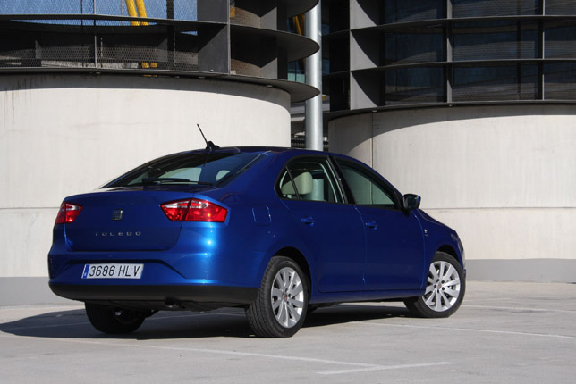 Forr�s: Kismartoni Andr�s 